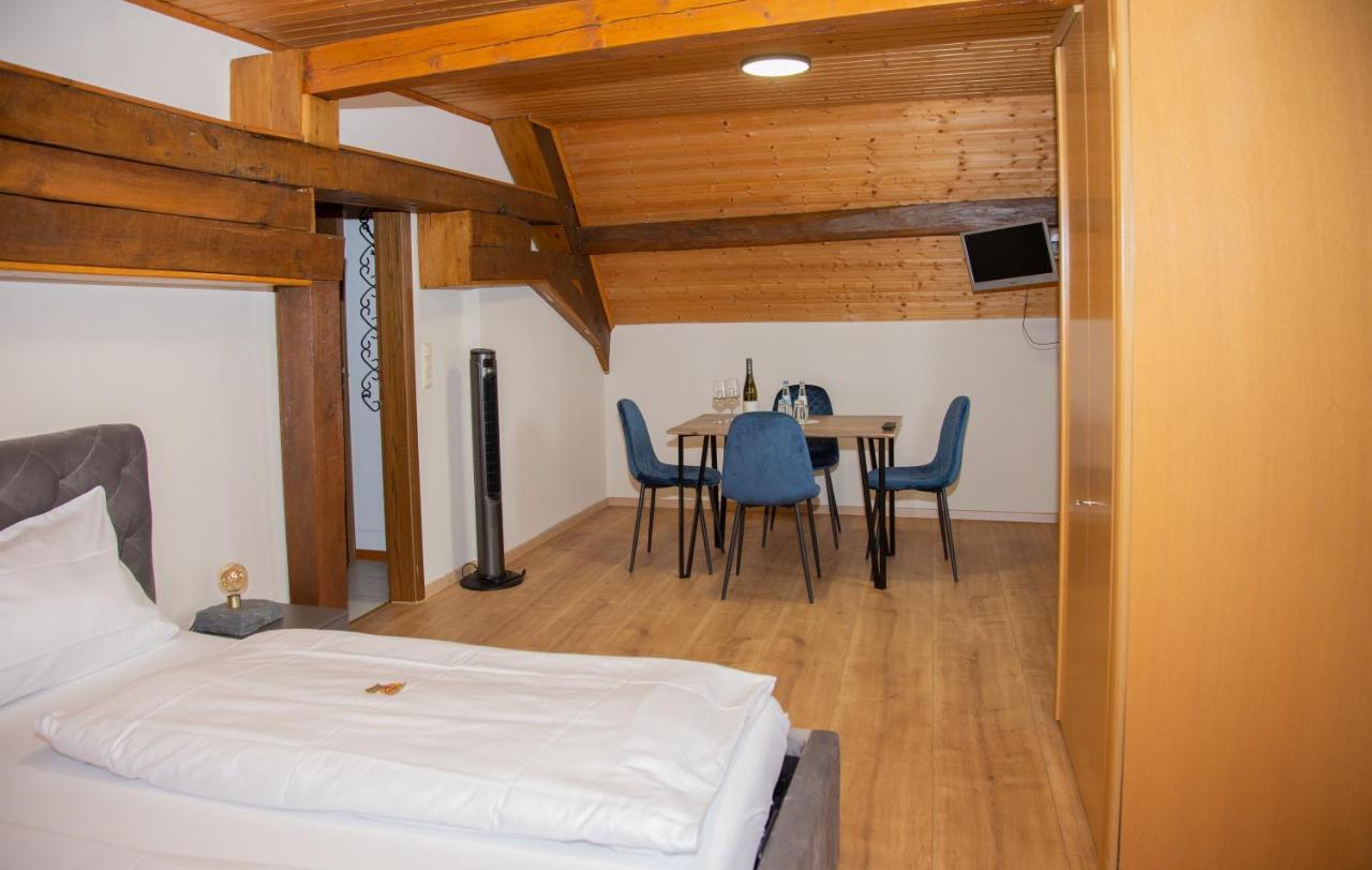 Weinhaus Kurtrierer Hof Hotel Leiwen Kültér fotó
