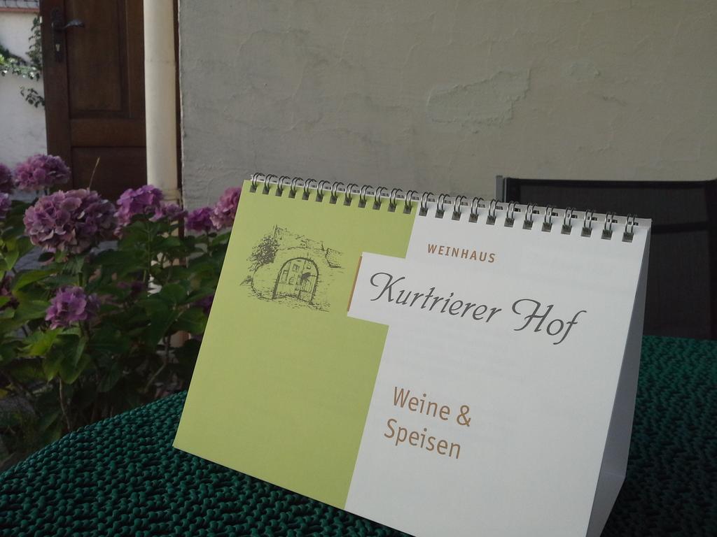 Weinhaus Kurtrierer Hof Hotel Leiwen Kültér fotó