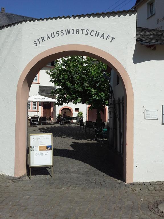 Weinhaus Kurtrierer Hof Hotel Leiwen Kültér fotó
